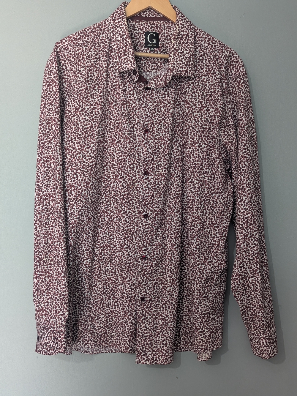 Grafton Men's Slim Fit Maroon White Ditsy Floral Button-Up Shirt